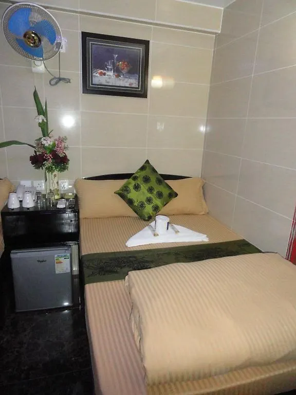 Dhillon Hotel -Guest House & Hostel Hong Kong China