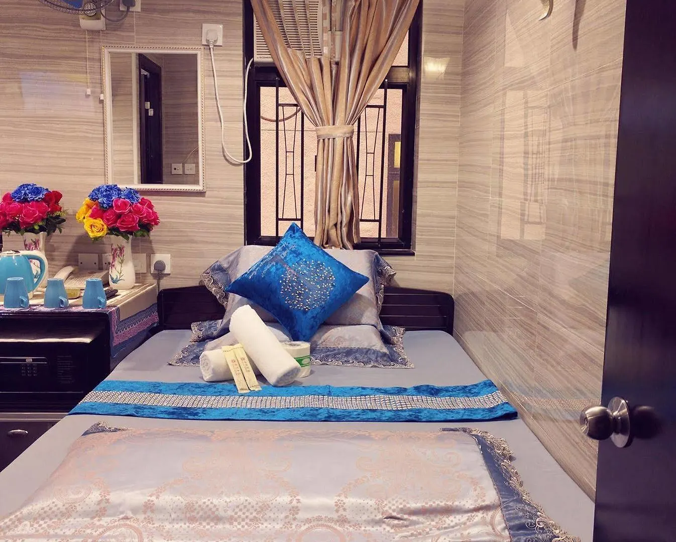 Dhillon Hotel -Guest House & Hostel Hong Kong