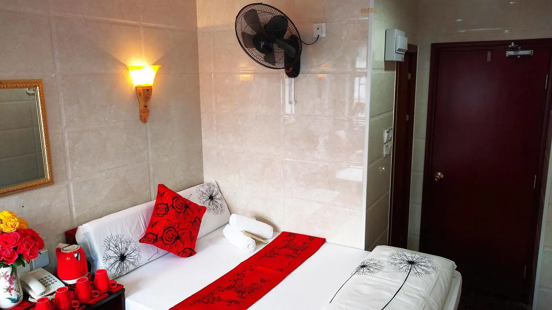 Dhillon Hotel -Guest House & Hostel Hong Kong